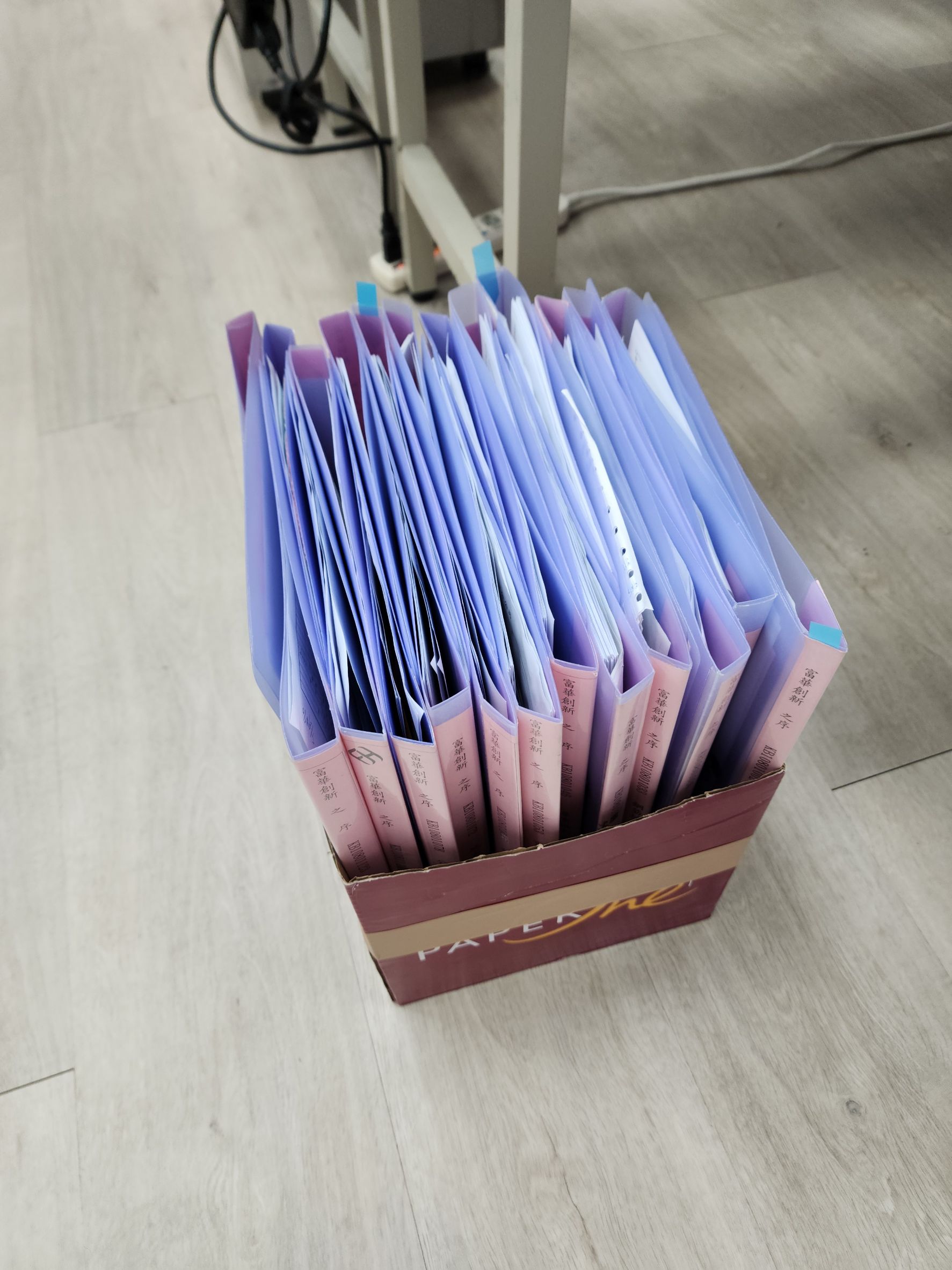 財務人員穩健高效處理月底計價等日常業務，把關公司每筆資金出入