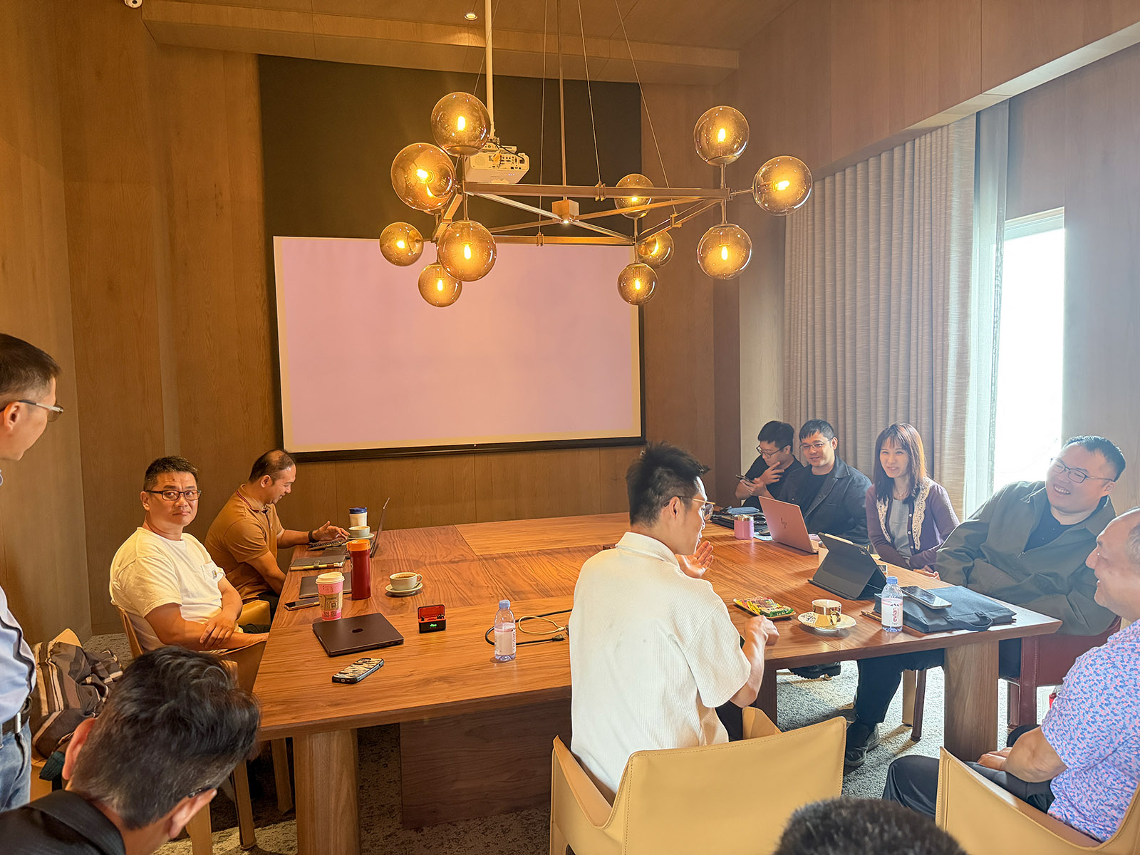 AiHouse蒞臨太原總部，同仁熱烈參與第二次 AI 工具簡報交流會