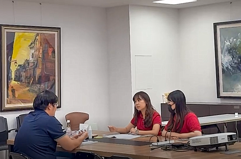 採發同仁與廠商進行深度議價以確保工程成本與品質誠信雙贏